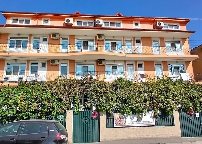 Marea Vieții Hostel